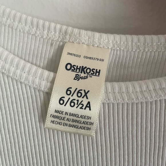 Set of 2 Girls Fancy Dresses ๐ - Picture 2 of 5